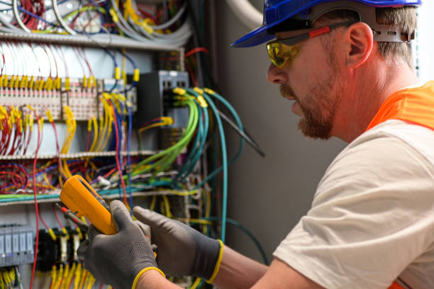 Best Circuit Breaker Repair  in Seven Mile, AZ